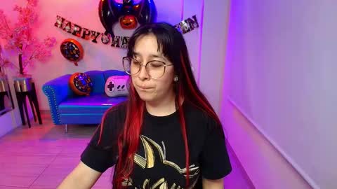 Tarly  online show from October 25, 2025, 11:54 pm