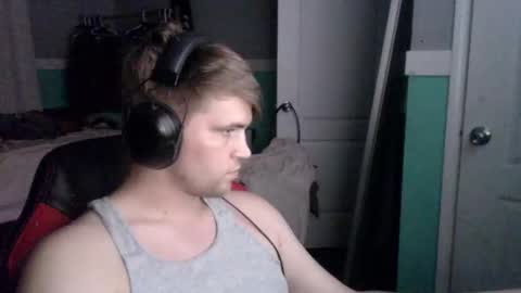 tarus333 online show from October 28, 2025, 12:58 am