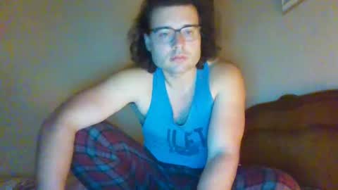 Snapshot of tarzanwild68 chatting on December 8, 2024, 10:47 pm TarzanWild68 online show from December 8, 2024, 10:47 pm