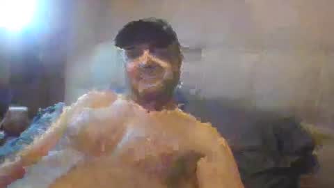 Snapshot of tarzeny77 chatting on February 7, 2026, 6:22 pm tarzeny77 online show from February 7, 2026, 6:22 pm