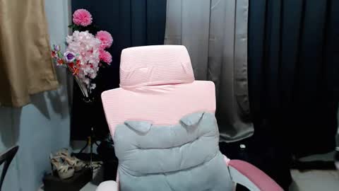 call me tashaa online show from October 15, 2025, 3:34 pm