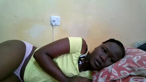 Snapshot of tashacute20 chatting on August 9, 2026, 5:01 am tashacute20 online show from August 9, 2026, 5:01 am