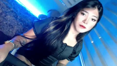 Snapshot of tasteofinnocent69 chatting on December 10, 2024, 8:08 am   online show from December 10, 2024, 8:08 am