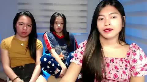 Snapshot of tasteofinnocent69 chatting on January 23, 2025, 4:09 am   online show from January 23, 2025, 4:09 am
