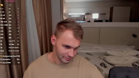 Snapshot of tasty_justin chatting on December 8, 2024, 2:28 am My shows 2100500 UTC3 online show from December 8, 2024, 2:28 am