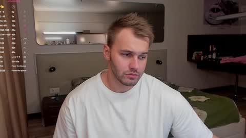 Snapshot of tasty_justin chatting on January 21, 2025, 2:33 am My shows 2100500 UTC3 online show from January 21, 2025, 2:33 am