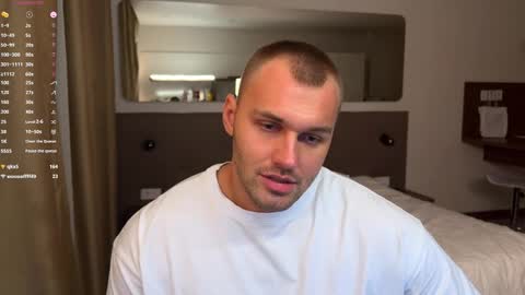 Snapshot of tasty_justin chatting on October 1, 2025, 6:58 pm My shows 2100500 UTC3 online show from October 1, 2025, 6:58 pm