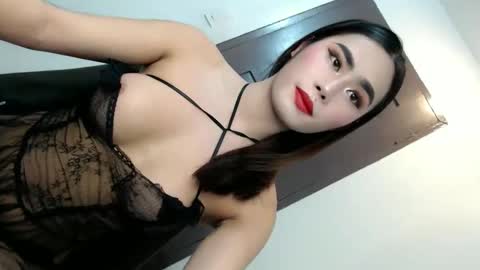 Vannesa online show from September 30, 2025, 12:43 pm