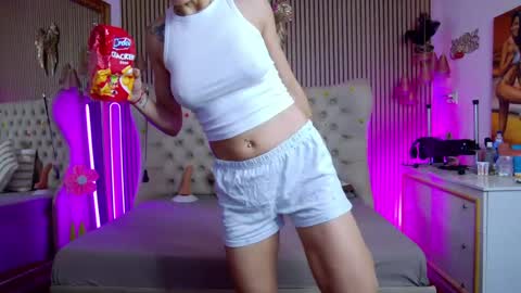 Snapshot of tastypatricia chatting on June 25, 2026, 9:03 am TastyPatricia online show from June 25, 2026, 9:03 am