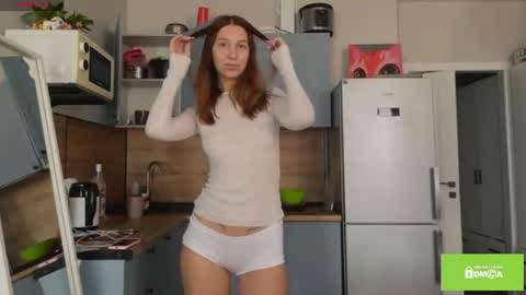 Snapshot of tastyvinni chatting on July 11, 2026, 12:30 pm Veni online show from July 11, 2026, 12:30 pm