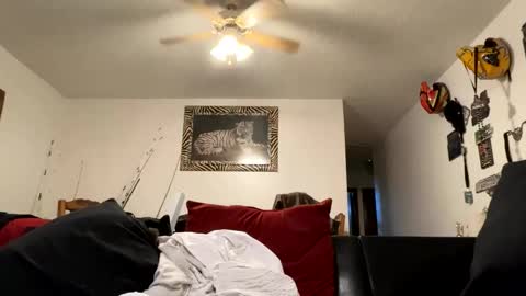 Snapshot of tat2dguy42 chatting on September 14, 2025, 11:26 pm Tatdguy42 online show from September 14, 2025, 11:26 pm