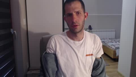 Snapshot of tatamata91 chatting on May 16, 2026, 4:39 pm tatamata91 online show from May 16, 2026, 4:39 pm