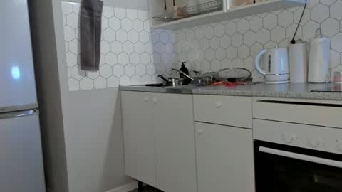 Snapshot of tate_angel chatting on December 15, 2024, 7:31 pm Tate online show from December 15, 2024, 7:31 pm