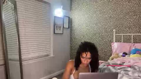 Tate Harper  online show from June 7, 2026, 1:10 am