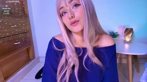 Snapshot of tati_cardenas chatting on April 8, 2026, 4:12 am AME online show from April 8, 2026, 4:12 am