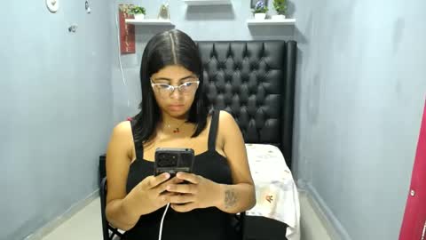 Tatiana online show from June 25, 2026, 5:12 am
