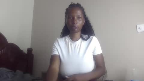 Snapshot of tatiana_254 chatting on October 20, 2025, 9:37 pm tatiana_254 online show from October 20, 2025, 9:37 pm