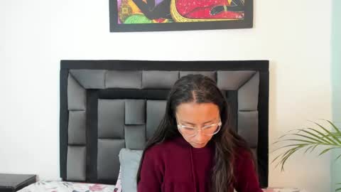 Tati online show from December 7, 2024, 2:46 pm