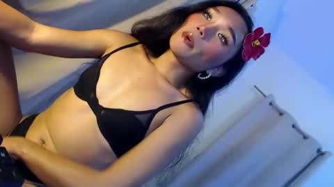 ANDREA online show from May 2, 2026, 4:12 pm