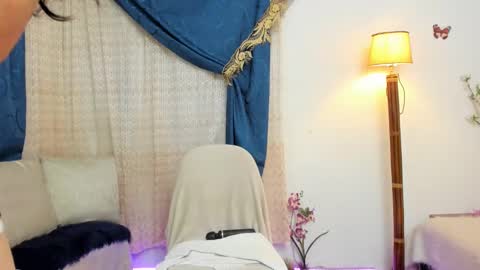 Tatiana Potter online show from February 4, 2025, 1:23 am