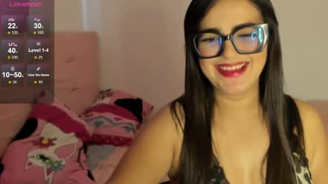 Tatiss online show from April 18, 2026, 7:58 pm