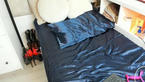 tatjana_official online show from March 21, 2026, 9:03 am