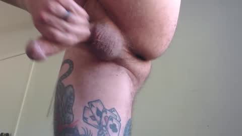 Evee  Jaxx online show from April 17, 2026, 1:47 pm