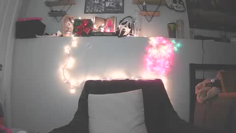 Snapshot of tattdxxx chatting on December 6, 2024, 11:54 am just jay1988 online show from December 6, 2024, 11:54 am