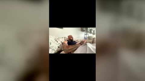 tatteddood84 online show from June 7, 2026, 9:40 pm