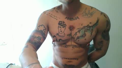 Snapshot of tattoedxxl22 chatting on March 21, 2026, 1:16 pm tattooedxxl online show from March 21, 2026, 1:16 pm