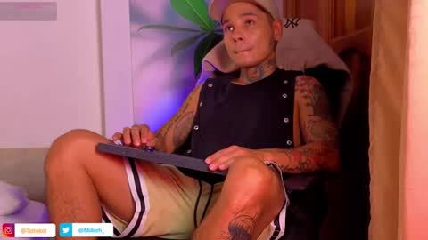 Snapshot of tattokoi chatting on October 23, 2025, 9:35 pm tattokoi online show from October 23, 2025, 9:35 pm