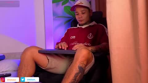 Snapshot of tattokoi chatting on November 18, 2025, 12:49 am tattokoi online show from November 18, 2025, 12:49 am