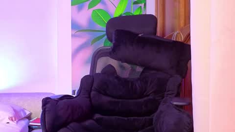 Snapshot of tattokoi chatting on February 11, 2026, 1:32 am tattokoi online show from February 11, 2026, 1:32 am