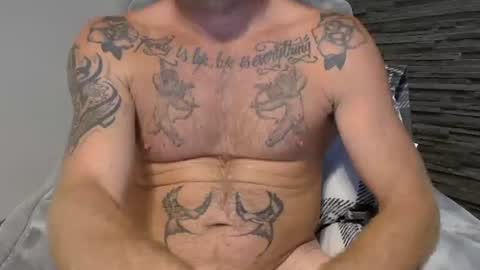 tattoo_london online show from February 4, 2026, 11:31 pm