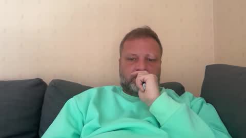 Snapshot of tattoomanforgirls chatting on March 27, 2026, 1:55 pm tattoomanforgirls online show from March 27, 2026, 1:55 pm