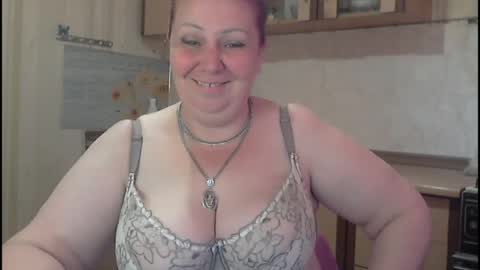 tatyanka_ online show from May 22, 2026, 2:30 am