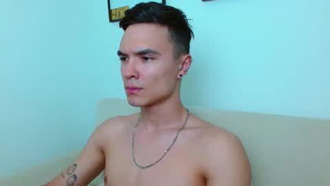 Snapshot of taurus4k chatting on December 17, 2024, 12:12 am taurus4k online show from December 17, 2024, 12:12 am