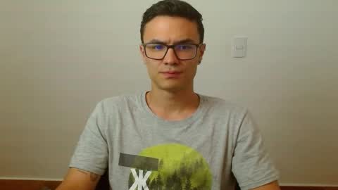 Snapshot of taurus4k chatting on February 21, 2025, 6:26 pm taurus4k online show from February 21, 2025, 6:26 pm