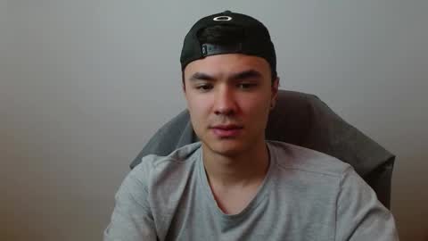 Snapshot of taurus4k chatting on March 10, 2025, 6:23 pm taurus4k online show from March 10, 2025, 6:23 pm