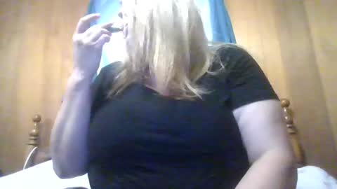 Taurus79007 online show from October 30, 2025, 5:57 pm