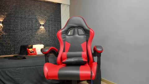  T A U R U S  online show from October 30, 2025, 1:34 pm