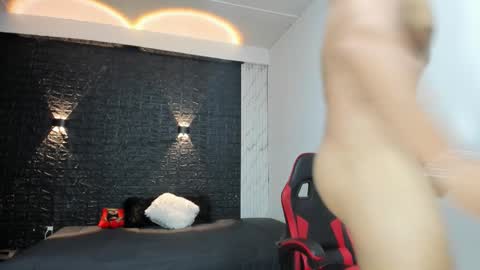  T A U R U S  online show from March 8, 2026, 11:14 am