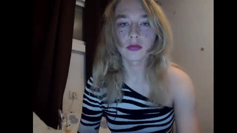 Rudy Rybinovaya online show from January 14, 2025, 9:51 pm