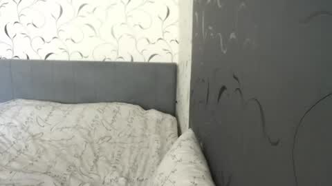 Diana online show from May 13, 2026, 6:33 am