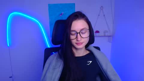 Taya online show from January 18, 2026, 6:28 am