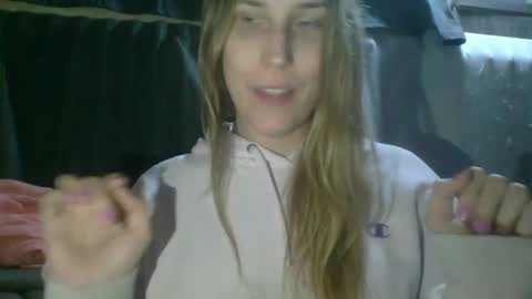 Snapshot of taylafox chatting on February 8, 2025, 4:25 am taylafox online show from February 8, 2025, 4:25 am