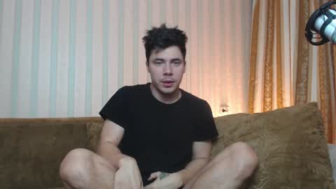 Snapshot of tayler_durden_1 chatting on January 14, 2025, 4:04 am ... online show from January 14, 2025, 4:04 am