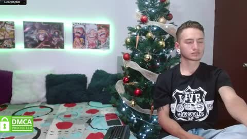 pareja ardiente online show from December 26, 2024, 8:32 pm