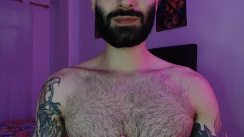 Snapshot of taylor__06 chatting on December 18, 2024, 6:25 pm Taylor online show from December 18, 2024, 6:25 pm