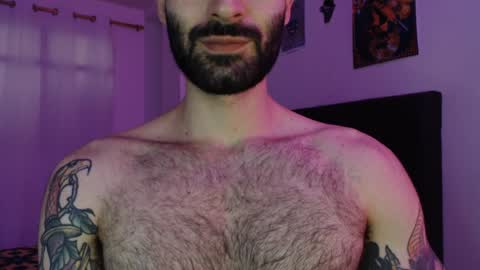 Snapshot of taylor__06 chatting on January 7, 2025, 7:38 pm Taylor online show from January 7, 2025, 7:38 pm